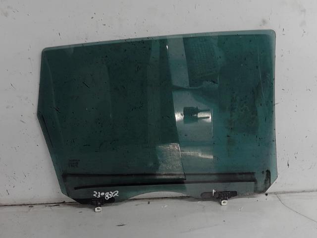 Vitre arriere gauche RENAULT SCENIC 3 PHASE 3 Diesel - 1