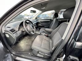 Porte avant gauche