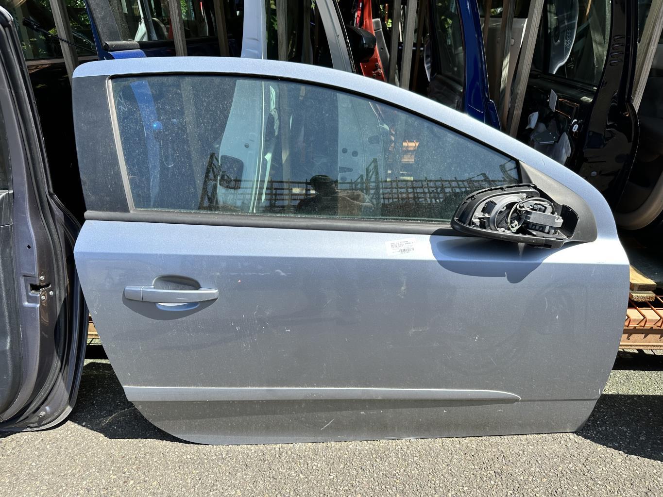 Portiera anteriore destra OPEL ASTRA H GTC PHASE 1 Diésel - 1