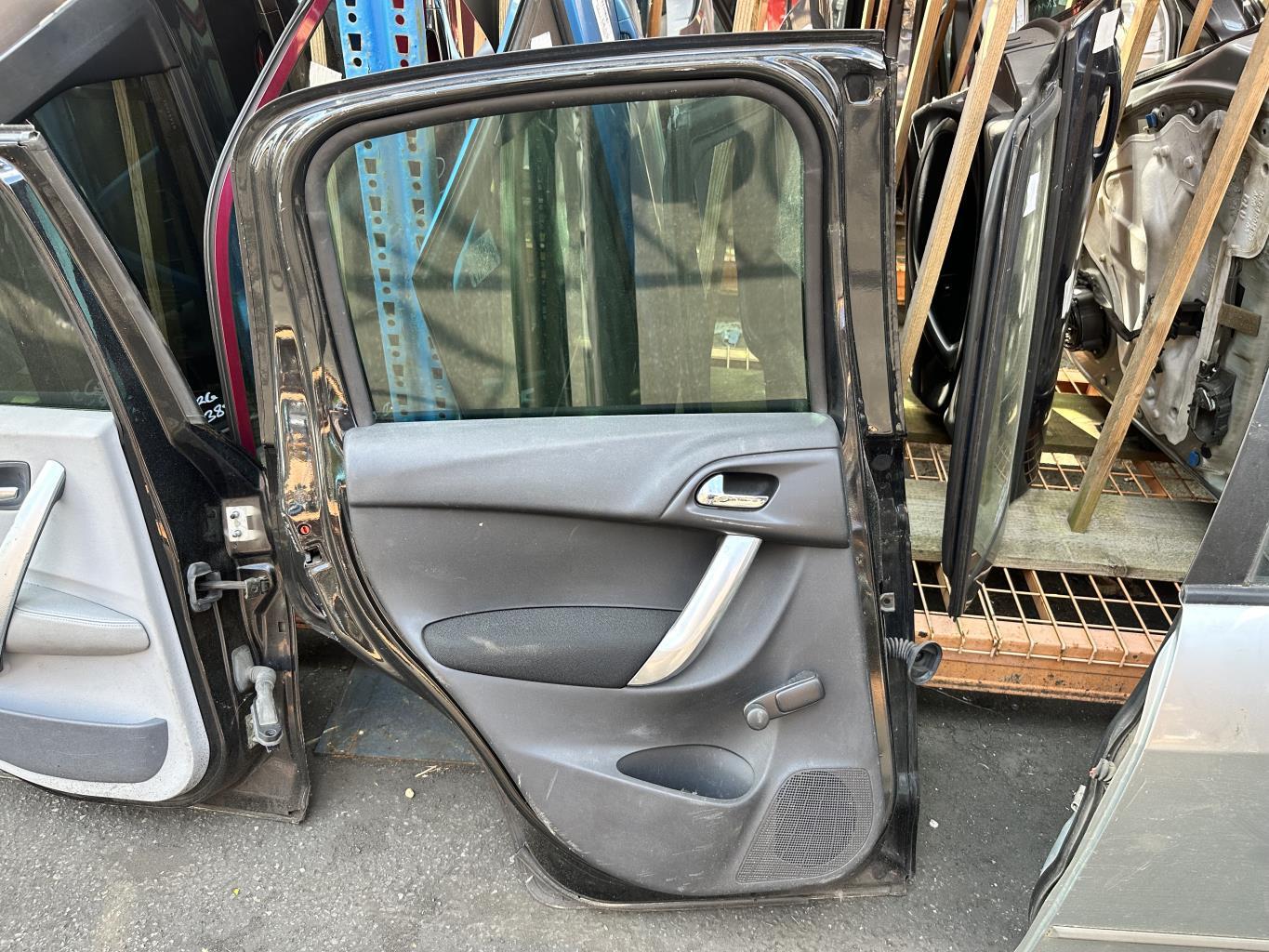 Portiera posteriore sinistra CITROEN C3 2 PHASE 1 Gasolina - 1