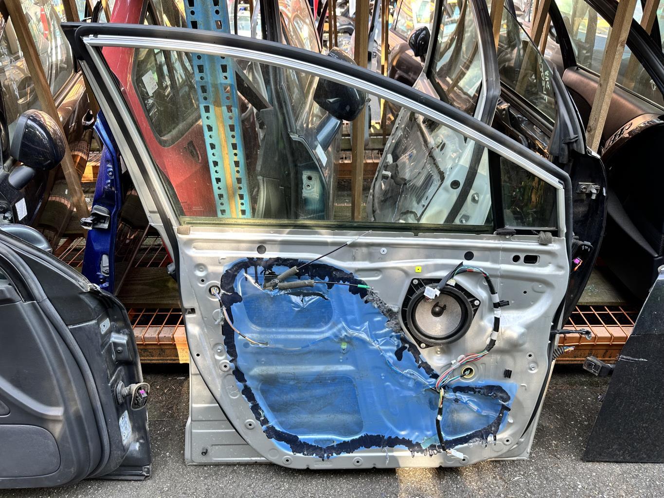 Portiera anteriore sinistra TOYOTA COROLLA VERSO 2 PHASE 1 Diésel - 1