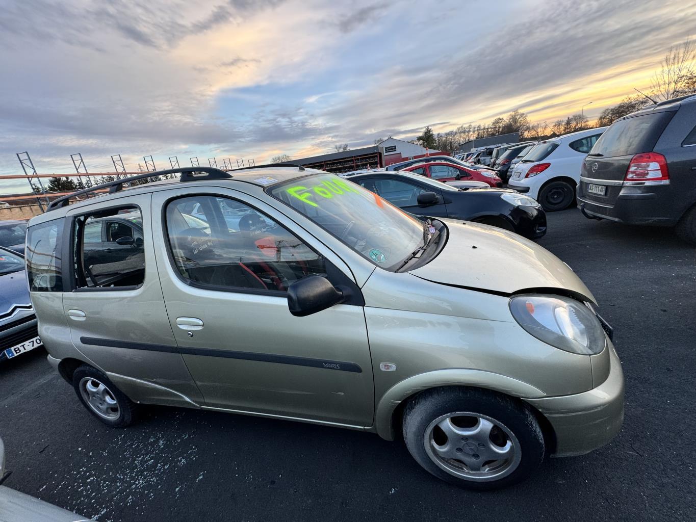 Portiera anteriore destra TOYOTA YARIS VERSO PHASE 1 Gasolina - 1