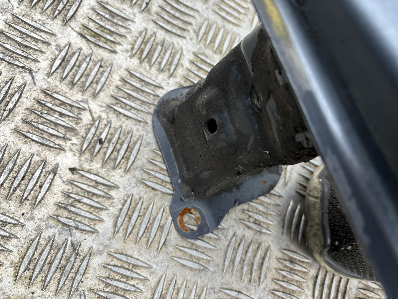 Traversa rinforzo paraurti posteriore SKODA FABIA 2 PHASE 2 Diésel - 1