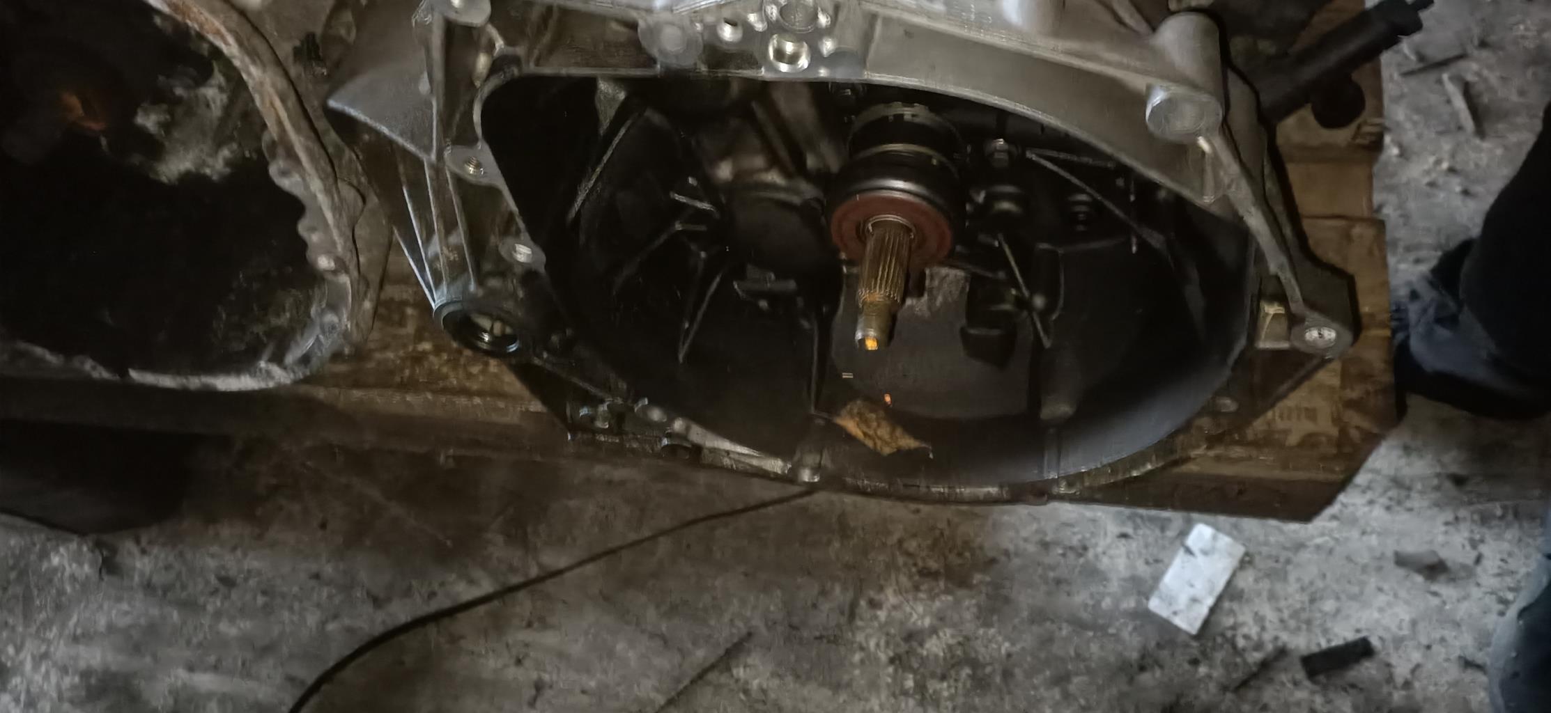 Boite de vitesses CITROEN DS5 PHASE 1 Essence - 1