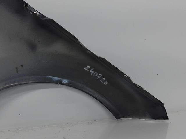 Parafango anteriore sinistro MERCEDES CLASSE C 204 PHASE 1 Diésel - 1