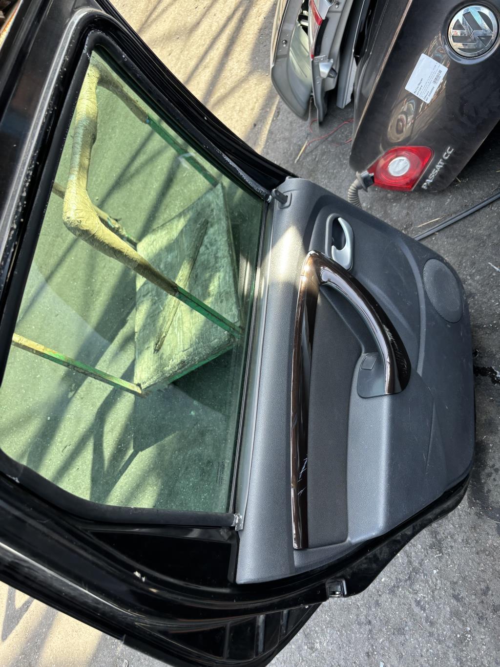 Puerta trasera izquierda DACIA DUSTER 1 PHASE 1 Diésel - 1