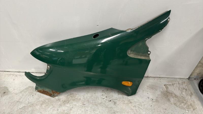 Parafango anteriore sinistro MERCEDES VITO 638 Diésel - 1