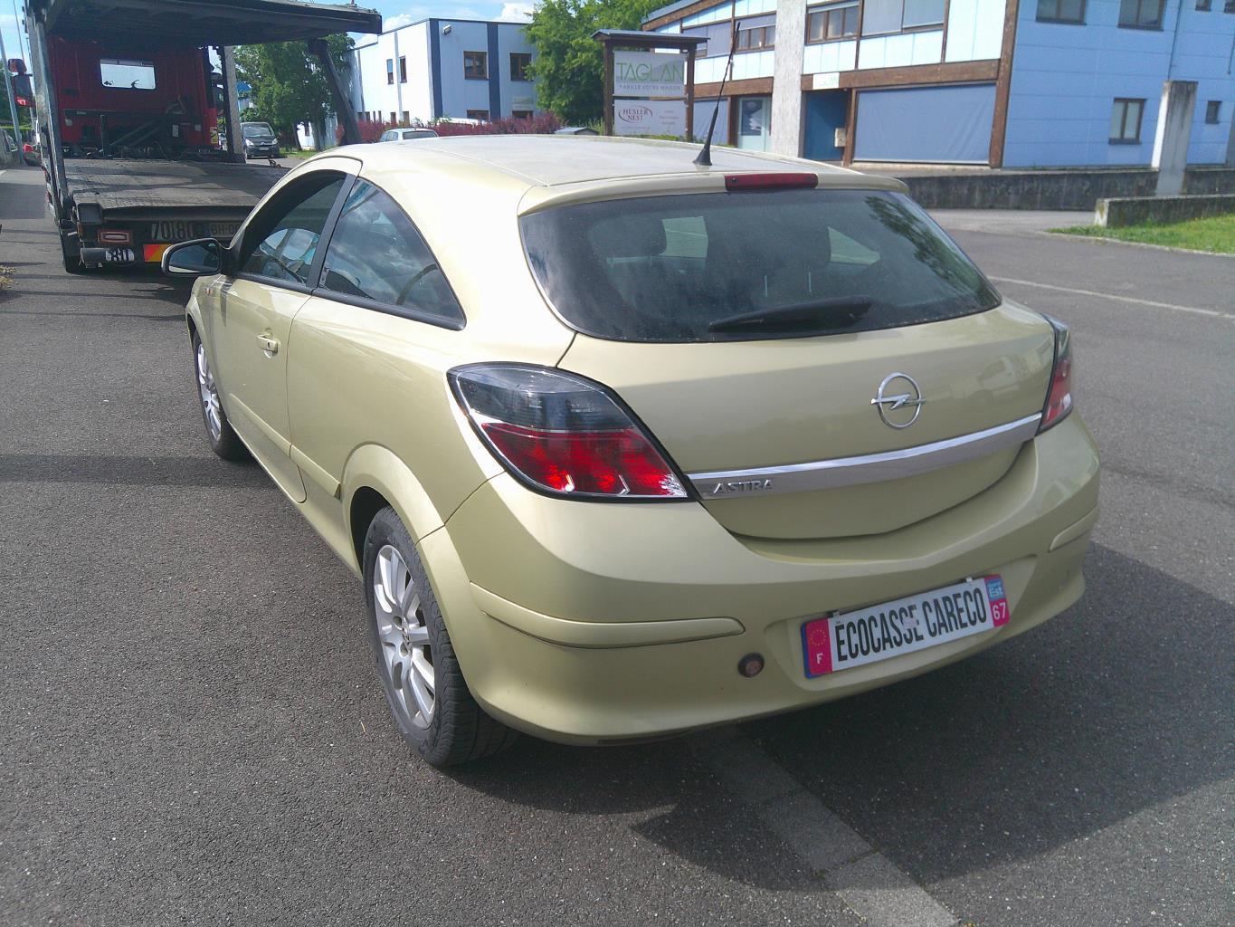 Capot OPEL ASTRA H GTC PHASE 1 Diesel - 1