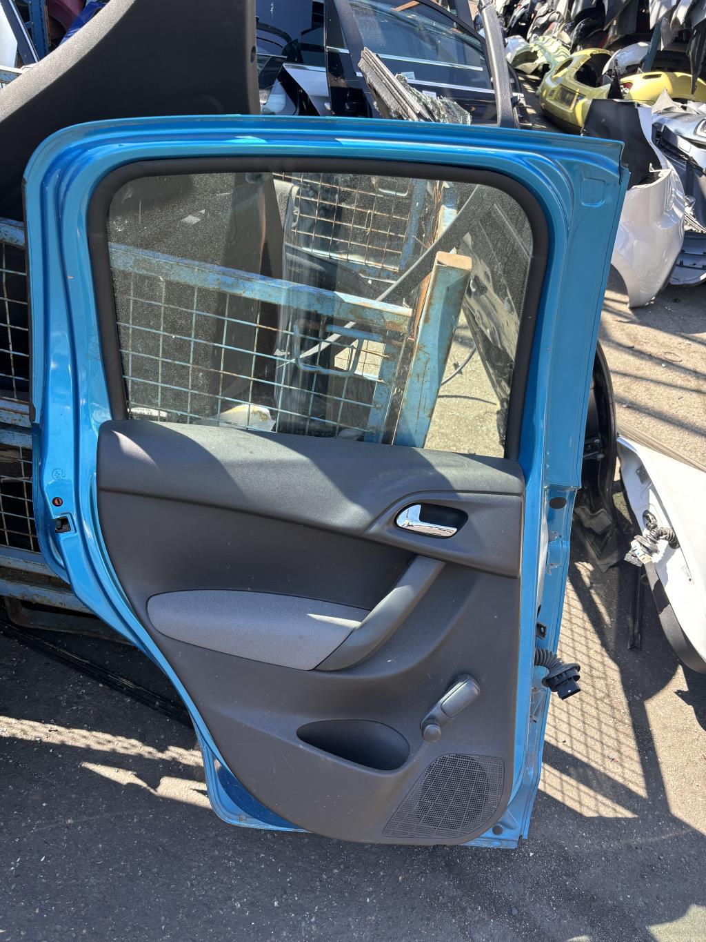 Portiera posteriore sinistra CITROEN C3 2 PHASE 1 Gasolina - 1
