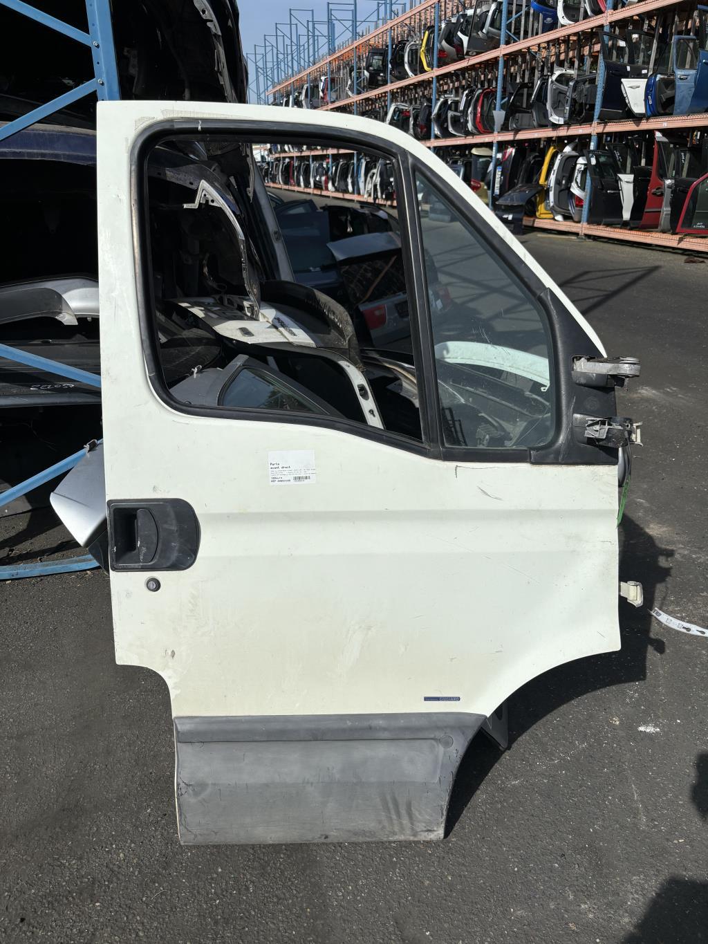 Portiera anteriore destra IVECO DAILY 4 PHASE 1 Diésel - 1