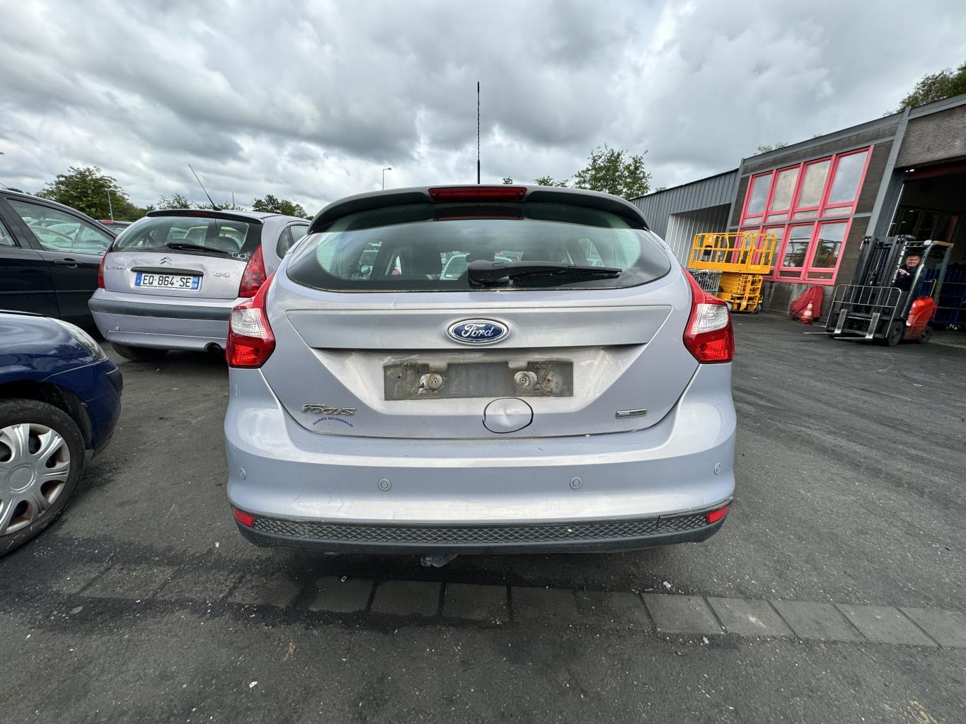 Portabagagli/Portellone posteriore FORD FOCUS 3 PHASE 1 Diésel - 1