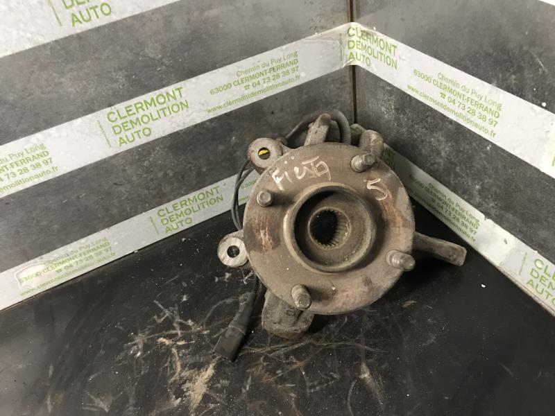 Fusee avant gauche FORD FIESTA 2002  - 1