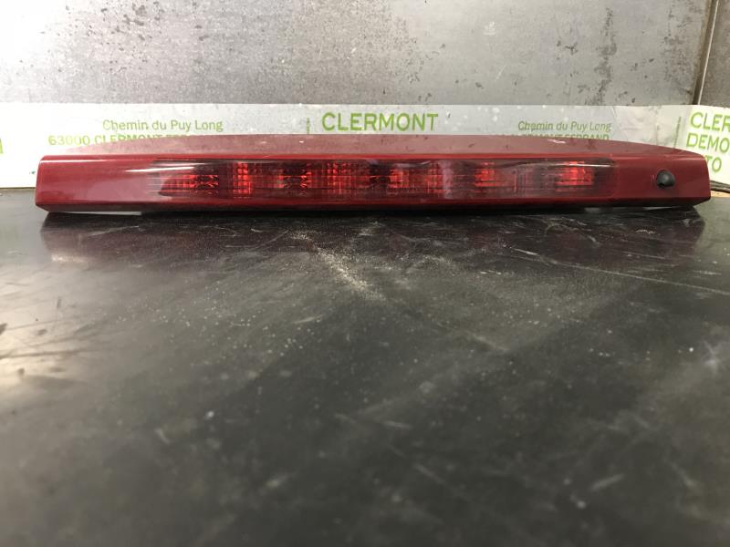 Feu arriere stop central RENAULT CLIO 3 PHASE 1 BREAK Diesel - 1
