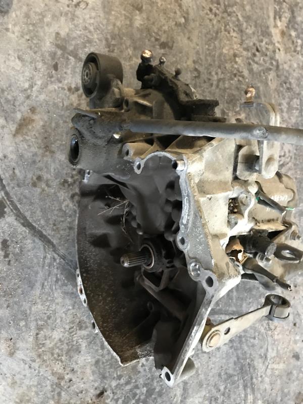 Boite de vitesses PEUGEOT 106 PHASE 1 Essence - 1