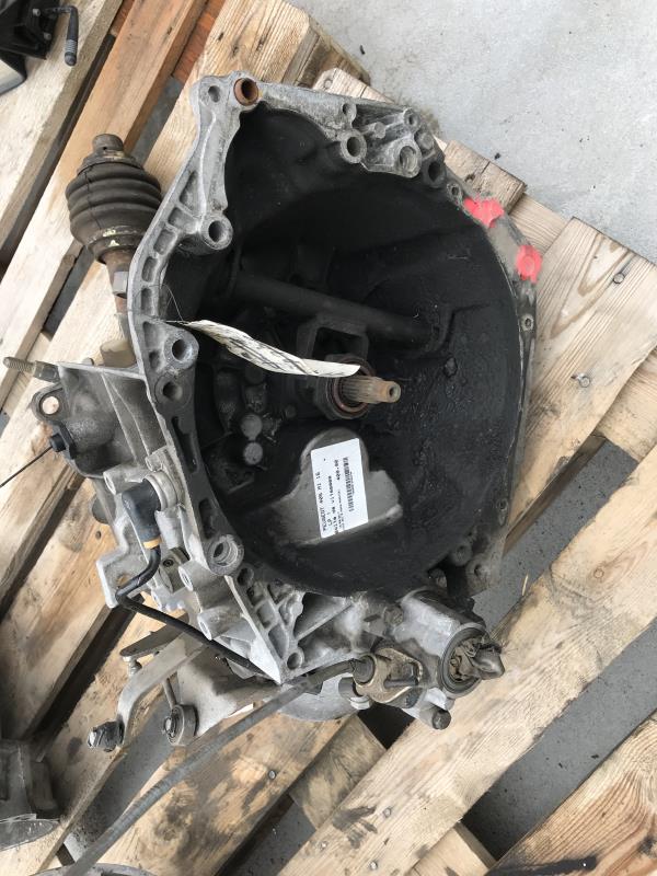 Boite de vitesses PEUGEOT 405  - 1