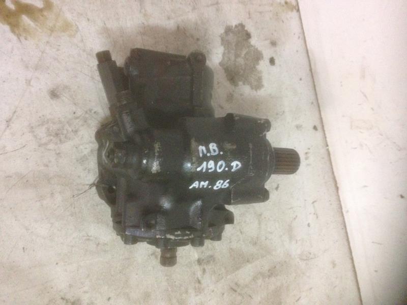Boitier de direction MERCEDES 190 W201  - 1