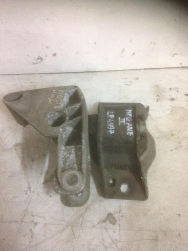 Support moteur droit RENAULT MEGANE 2  - 1