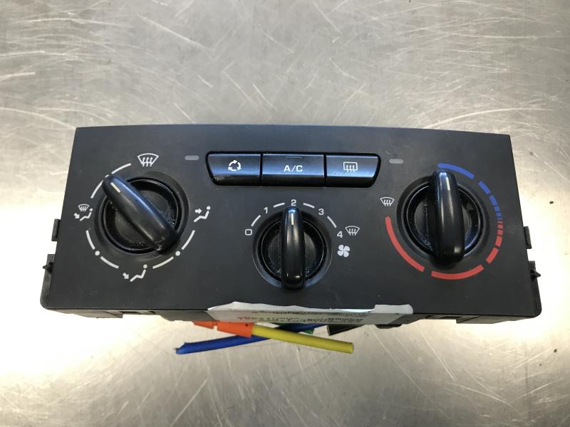 Commande chauffage PEUGEOT 207 PHASE 1 Diesel - 1