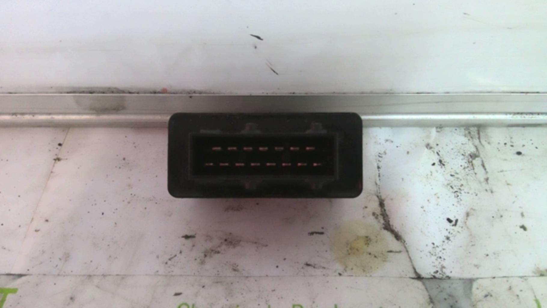 Relais electrique PEUGEOT 308 1  - 1
