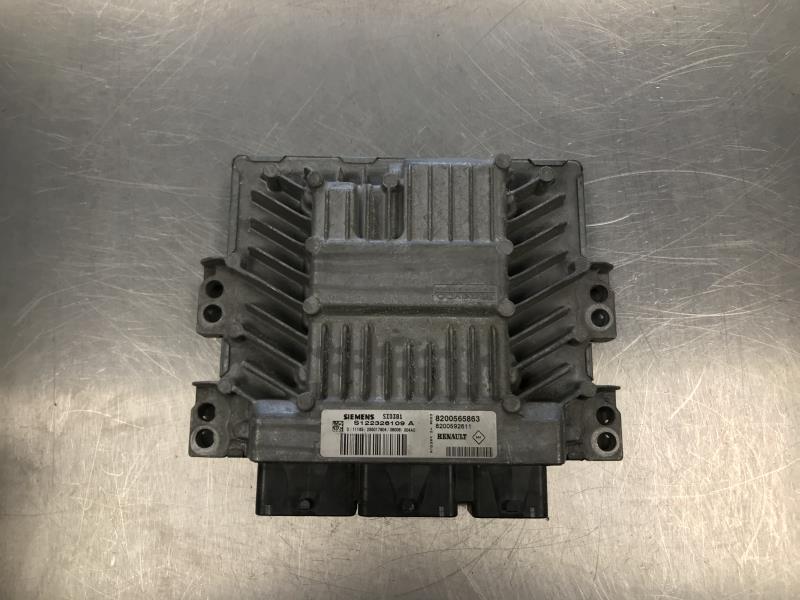 Calculateur RENAULT MEGANE 2 PHASE 2 BREAK Diesel - 1