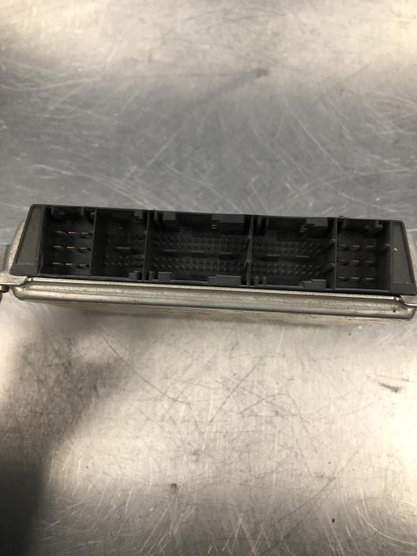Calculateur BMW SERIE 3 E46 PHASE 1 Essence - 1