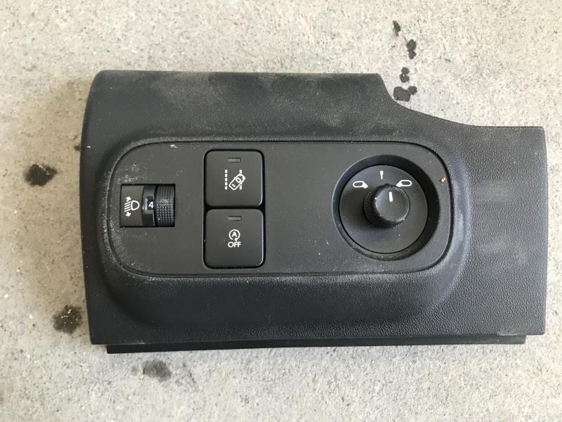 Commande retroviseurs CITROEN C3 3 PHASE 1 Diesel - 1