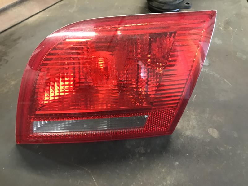 Feu arriere secondaire droit (feux) AUDI A3 2 SPORTBACK PHASE 1 Diesel - 1