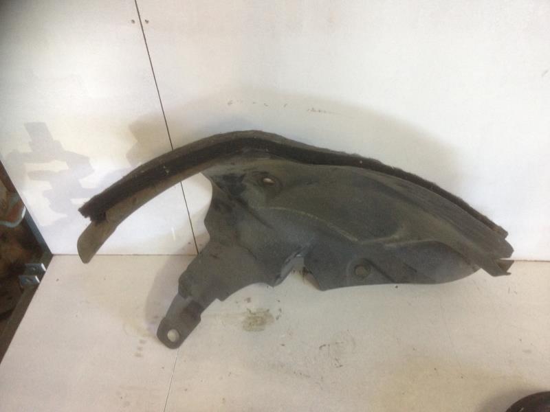 Pare boue avant gauche RENAULT CLIO 4 PHASE 1 Diesel - 1