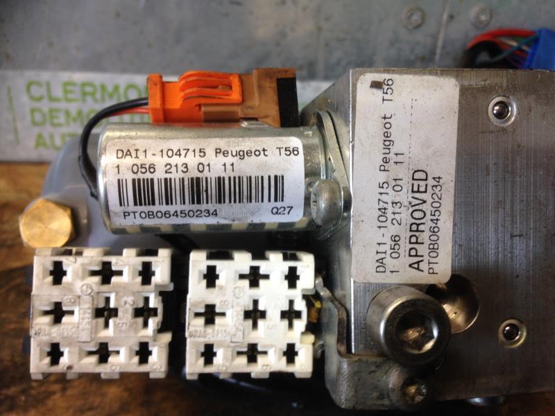Pompe hydraulique PEUGEOT 307 PHASE 2 CABRIOLET Diesel - 1