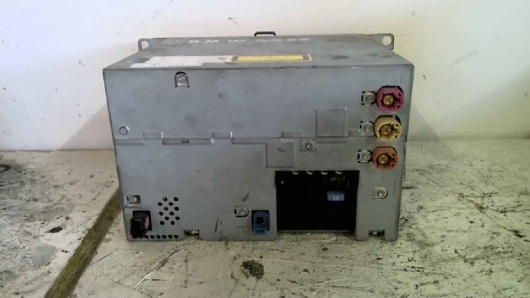 Autoradio d'origine BMW SERIE 1 E81 Diesel - 1
