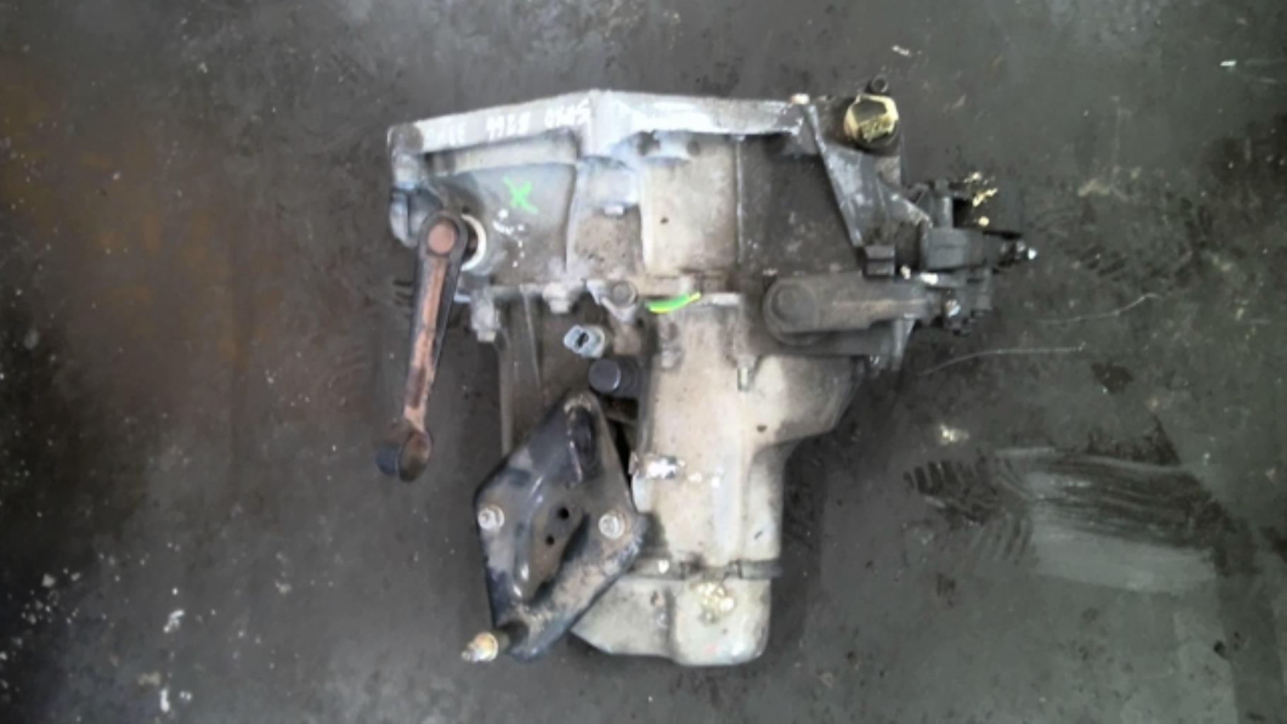Boite de vitesses CITROEN SAXO PHASE 2 Essence - 1