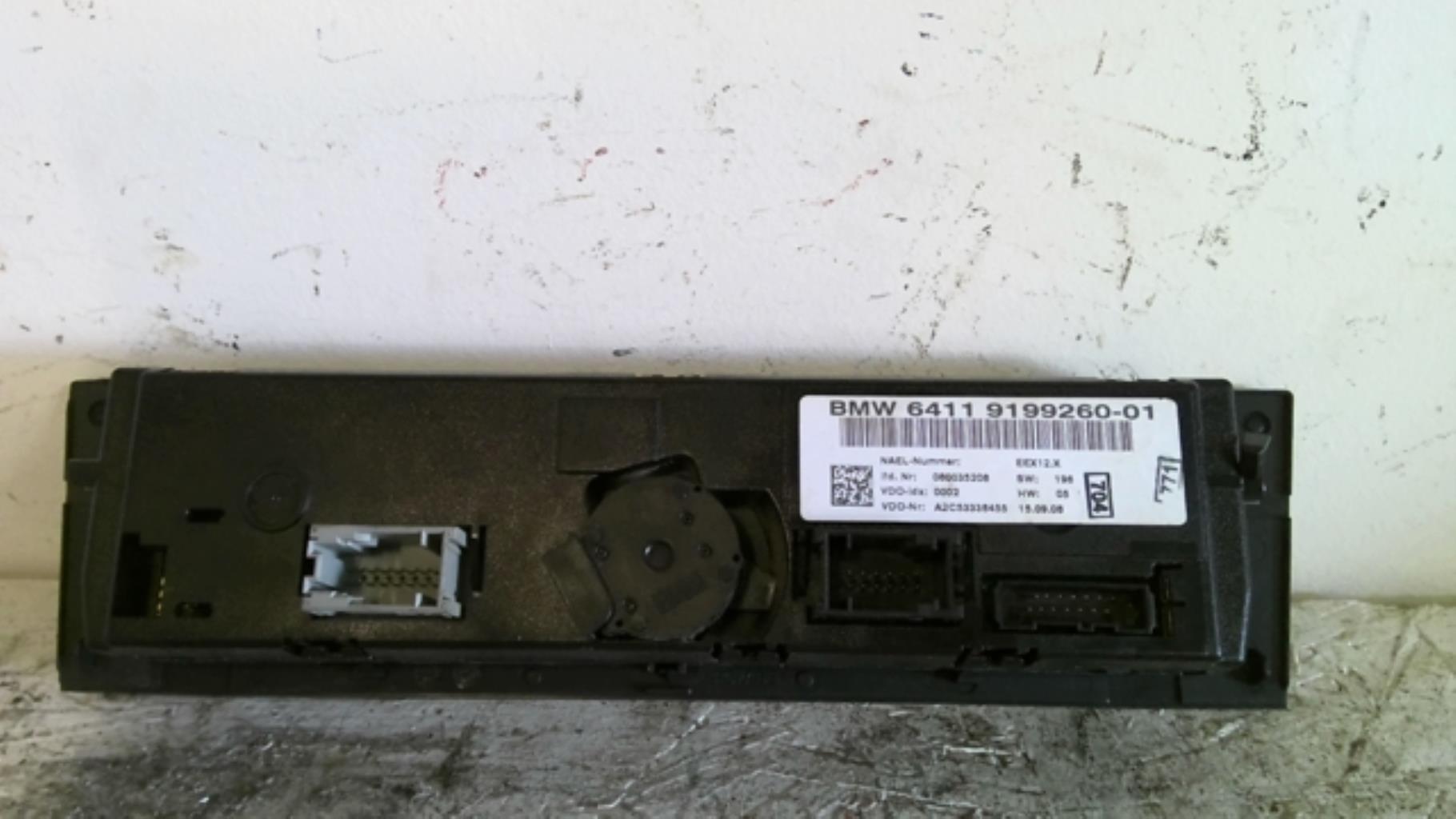 Commande chauffage BMW SERIE 1 E81 Diesel - 1