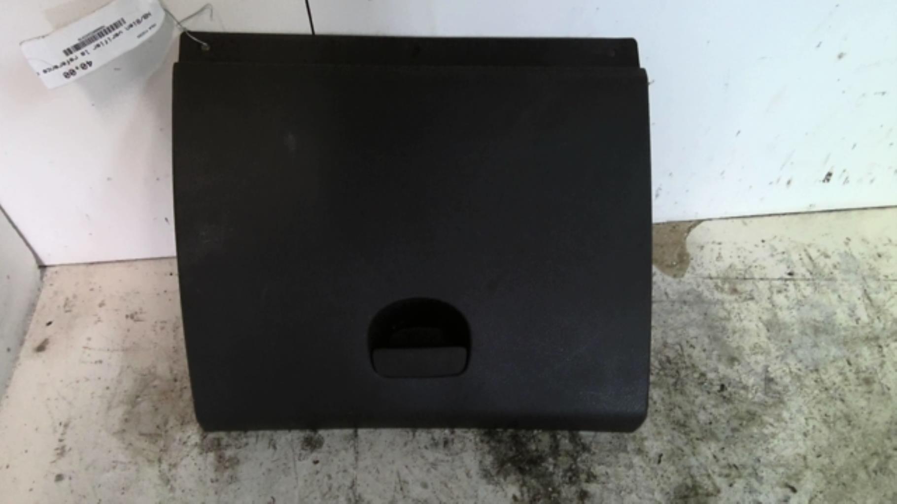 Boite a gants DACIA SANDERO 2 PHASE 2 Diesel - 1