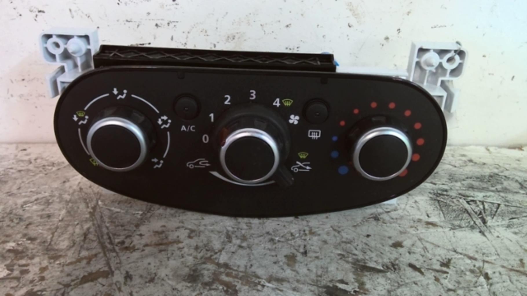Commande chauffage DACIA SANDERO 2 PHASE 2 Diesel - 1