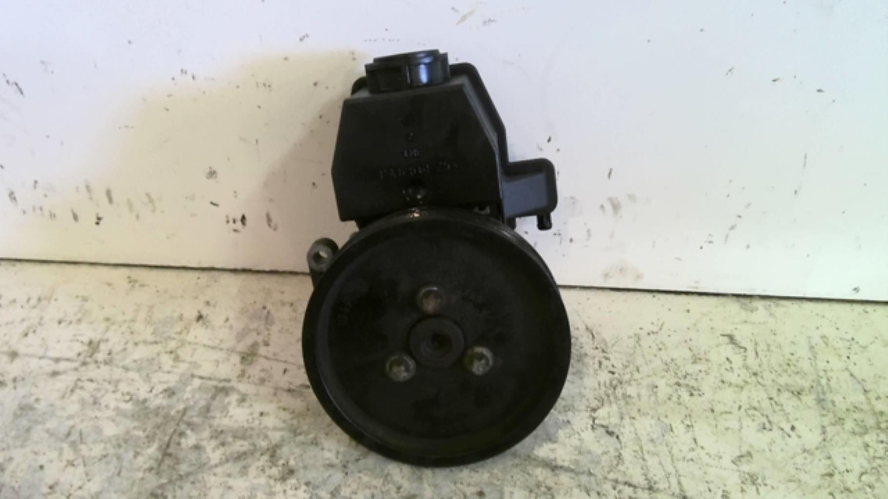 Pompe de direction MERCEDES CLASSE C 202 PHASE 2 Diesel - 1