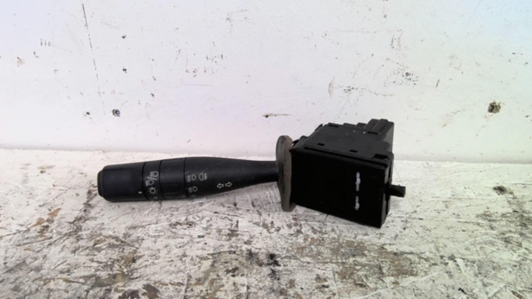 Commodo phare PEUGEOT 206 PHASE 1 Essence - 1