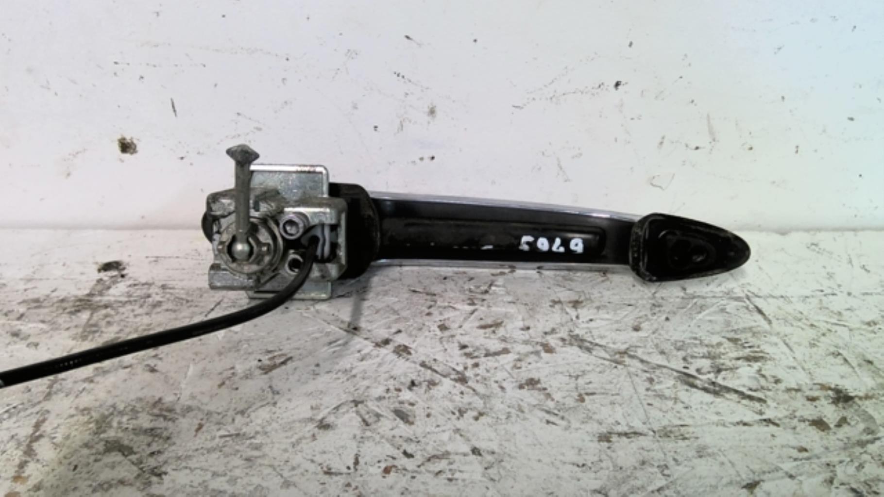 Poignee porte avant gauche MINI MINI 2 R57 CABRIOLET PHASE 2 Diesel - 1