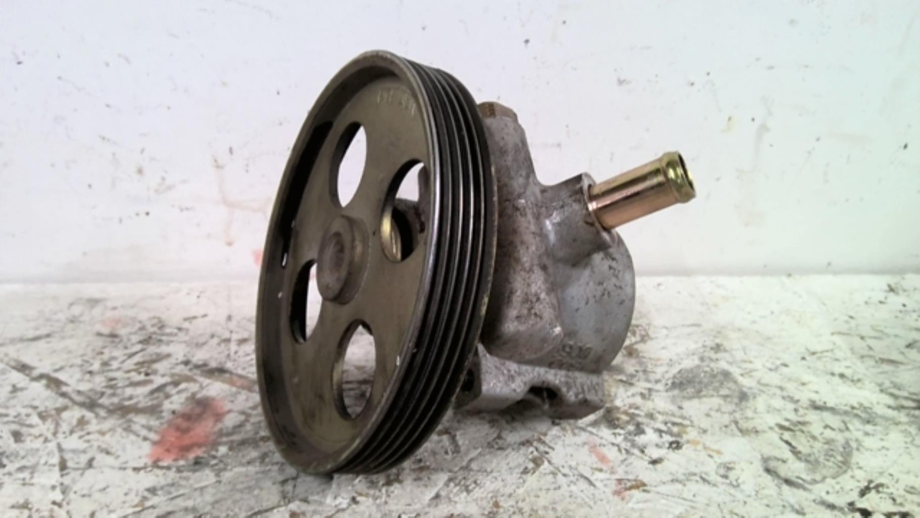 Pompe de direction PEUGEOT 306 PHASE 1 Essence - 1