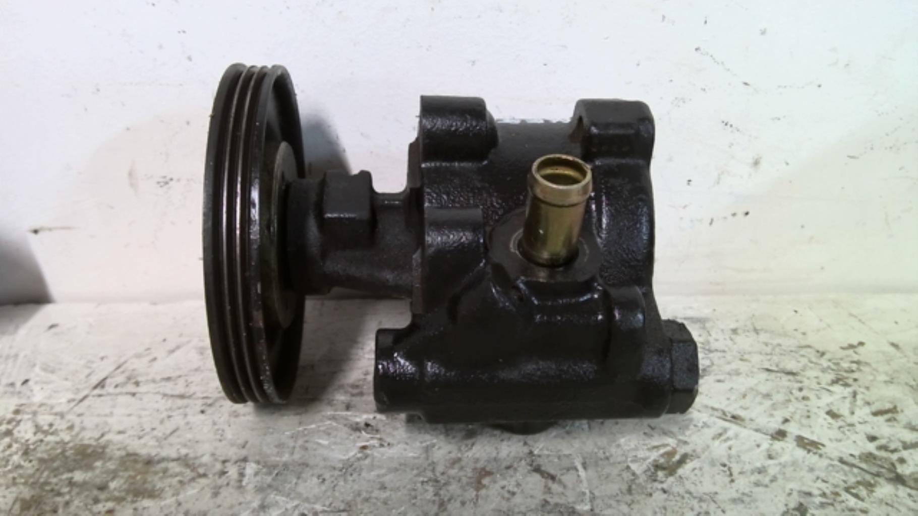 Pompe de direction RENAULT MEGANE 1 PHASE 1 Essence - 1