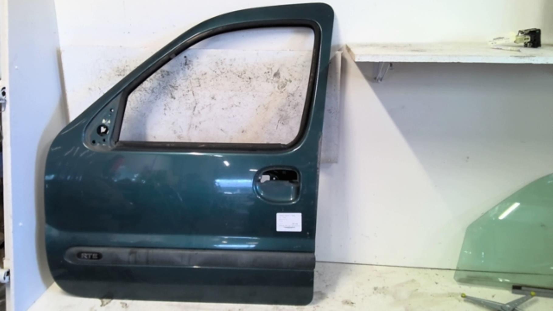 Porte avant gauche RENAULT KANGOO 1 PHASE 1 Essence - 1