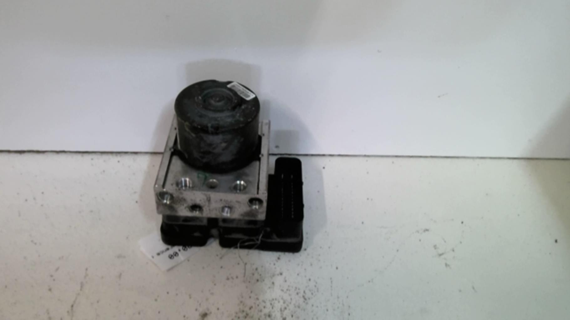 Bloc ABS (freins anti-blocage) FORD FOCUS 2 PHASE 1 Diesel - 1