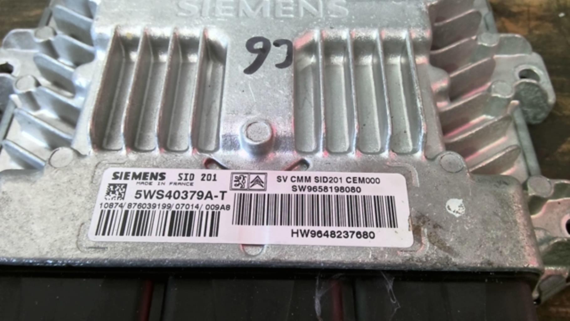 Calculateur CITROEN C6 Diesel - 1