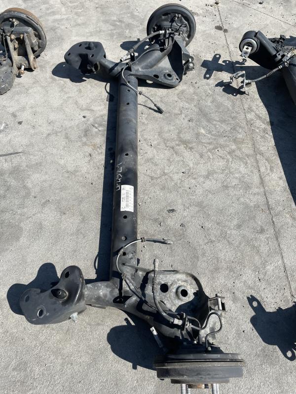Train arriere complet FORD FIESTA 6 PHASE 2 Essence - 1