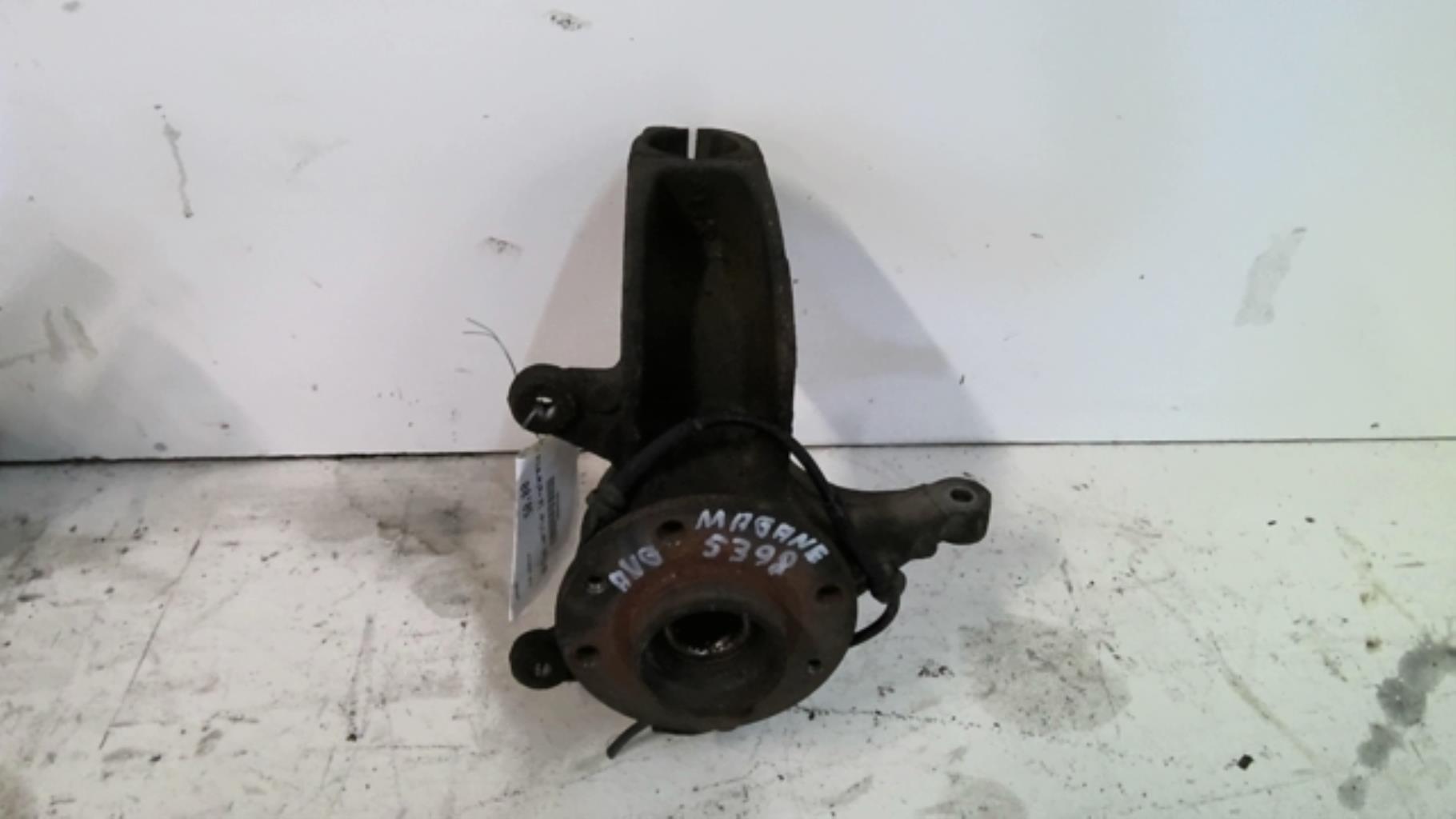 Fusee avant gauche RENAULT MEGANE 2 PHASE 1 Diesel - 1