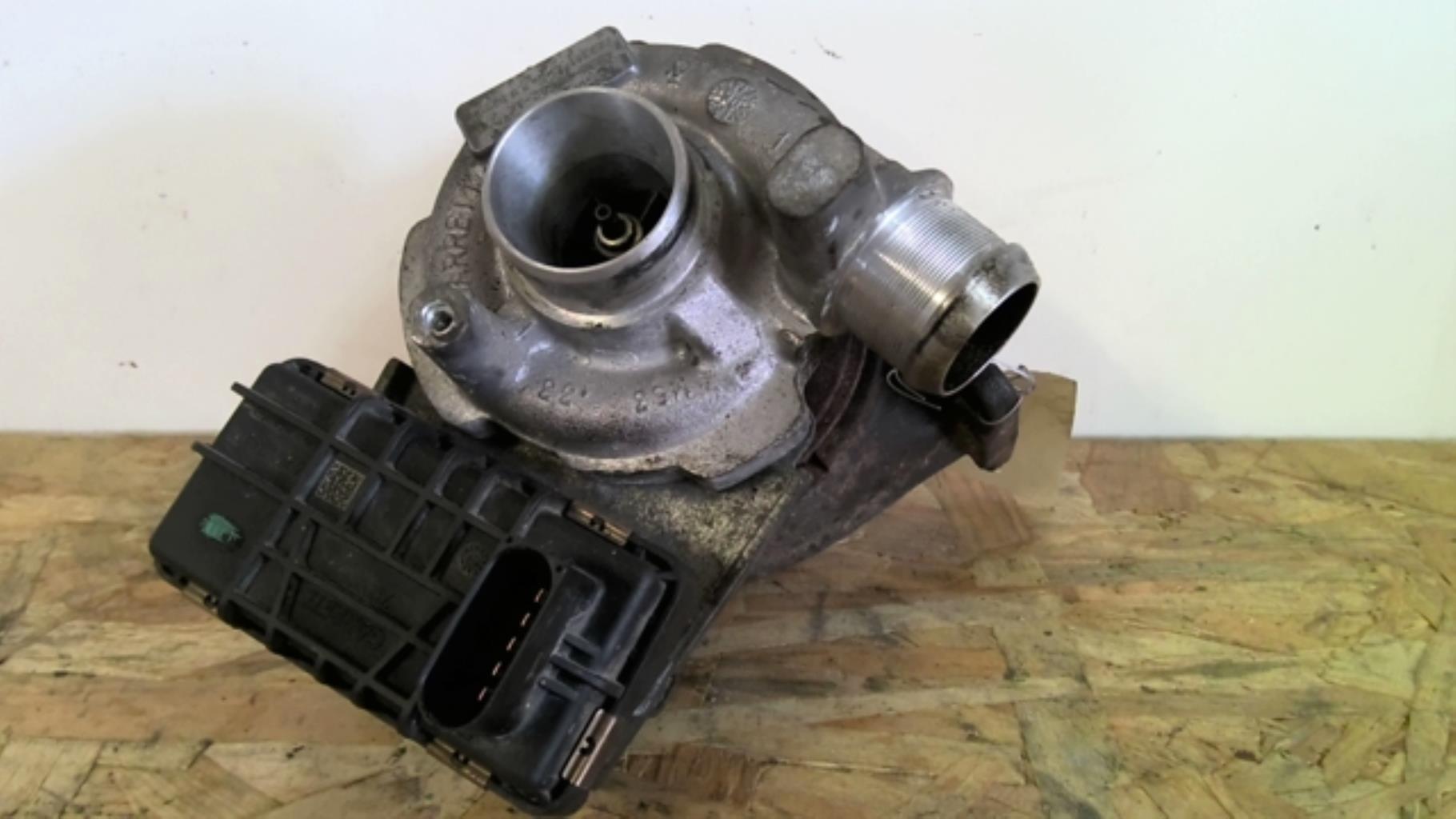 Turbo CITROEN C6 Diesel - 1