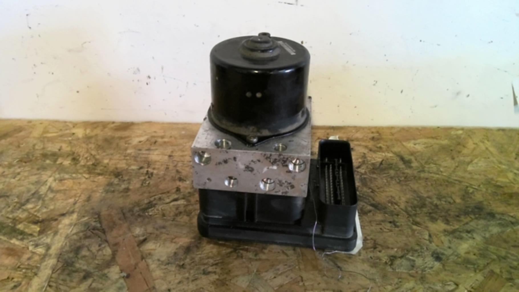 Bloc ABS (freins anti-blocage) CITROEN C5 1 PHASE 1 BREAK Diesel - 1