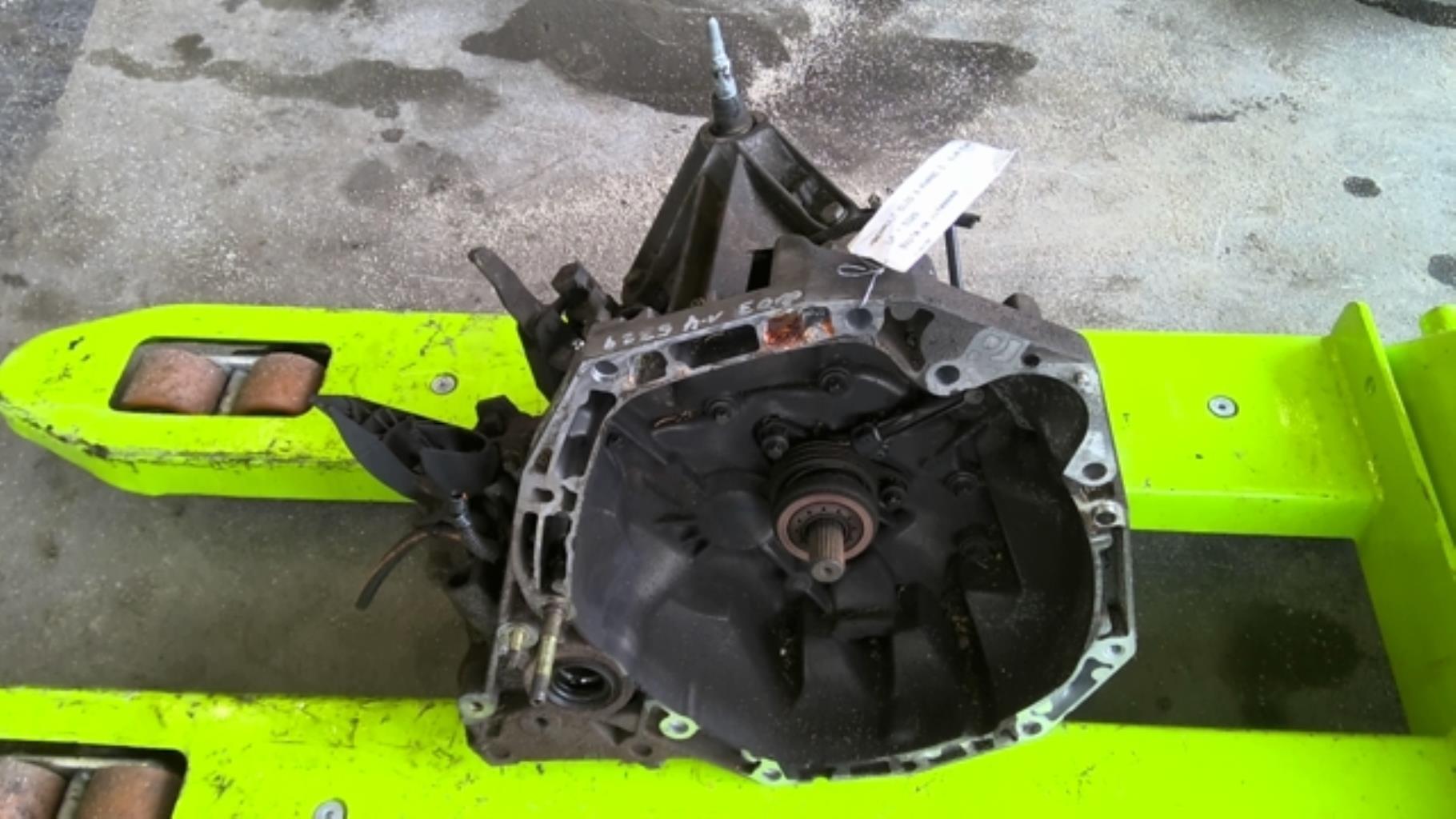 Boite de vitesses RENAULT CLIO 3 PHASE 1 Essence - 1