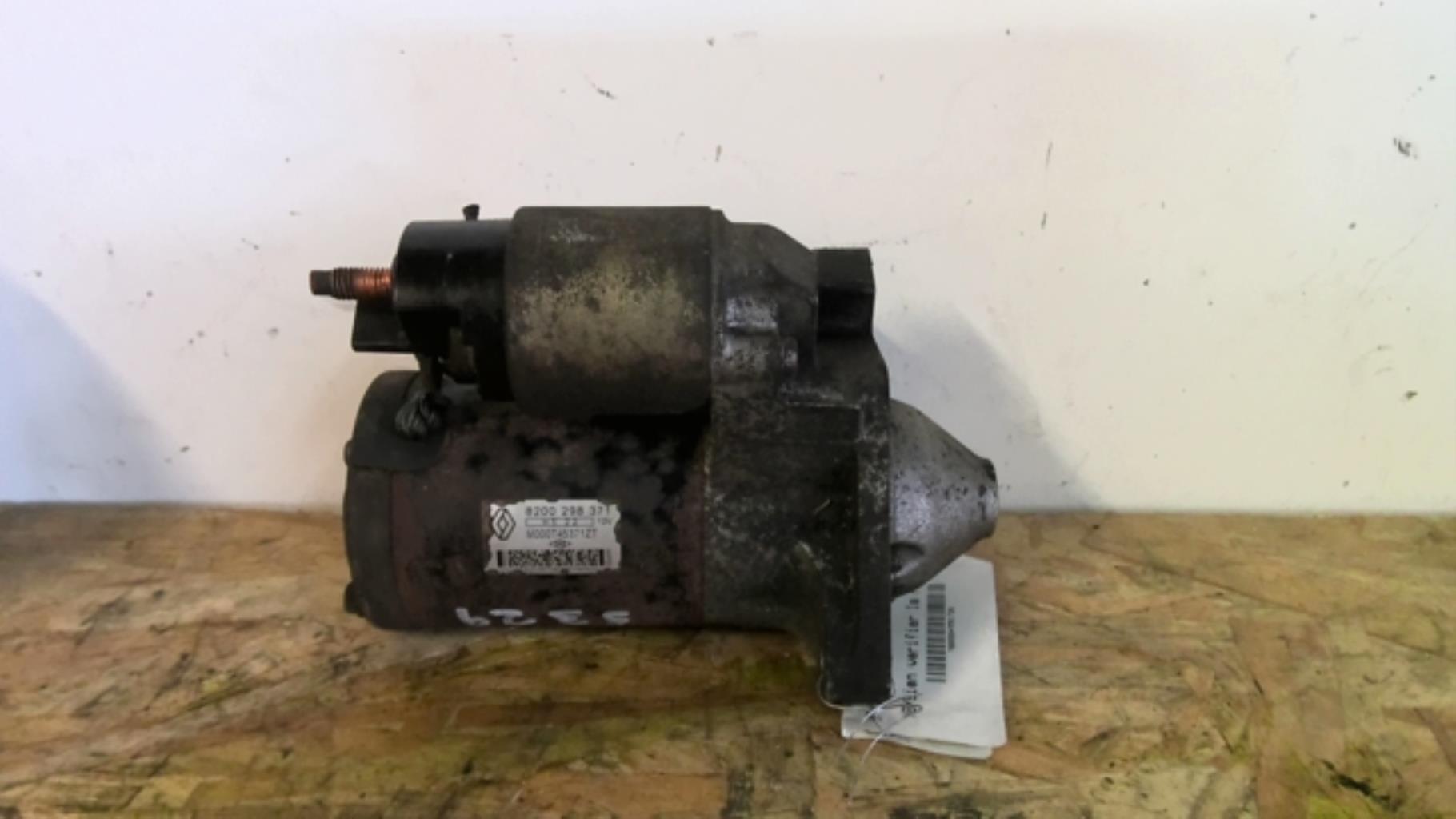 Demarreur RENAULT CLIO 3 PHASE 1 Essence - 1