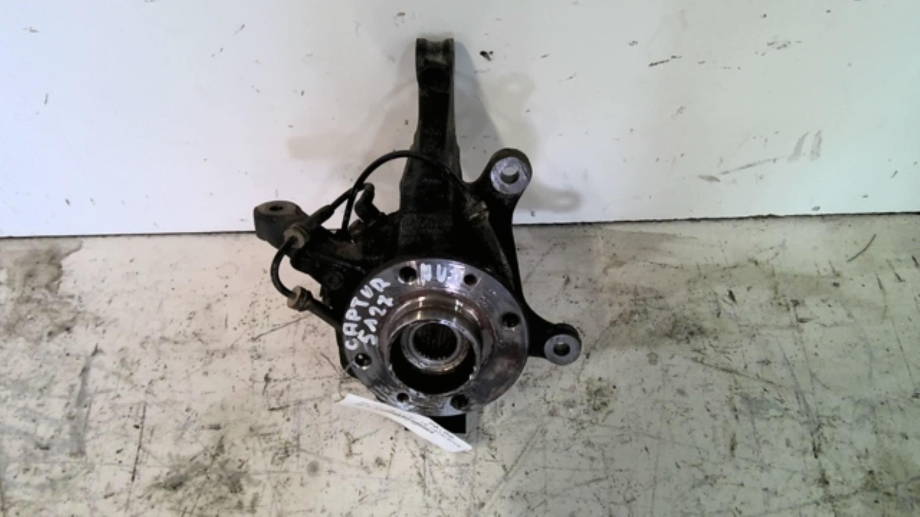 Fusee avant droit RENAULT CAPTUR 1  - 1