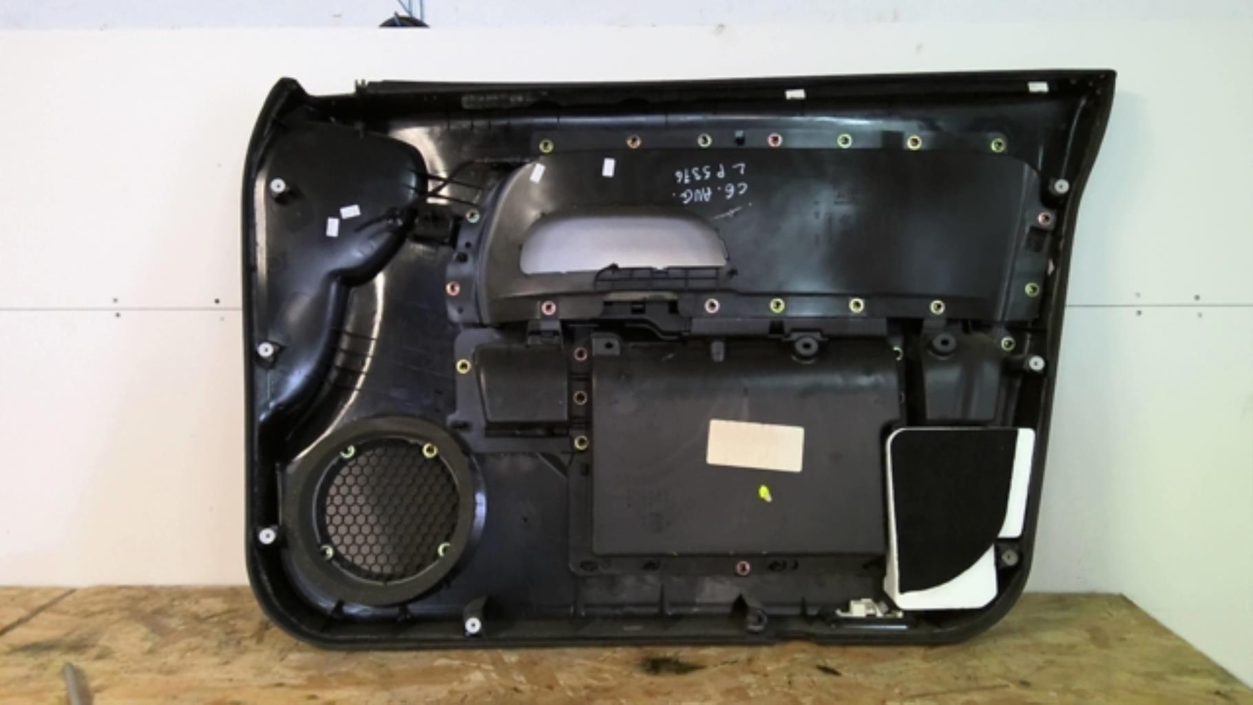 Garniture porte avant gauche CITROEN C6 Diesel - 1